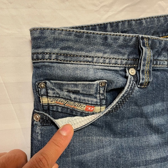 DIESEL YOUTH MALE Size 12 - Picture 4 of 9